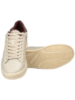 CAMPY Sneakers