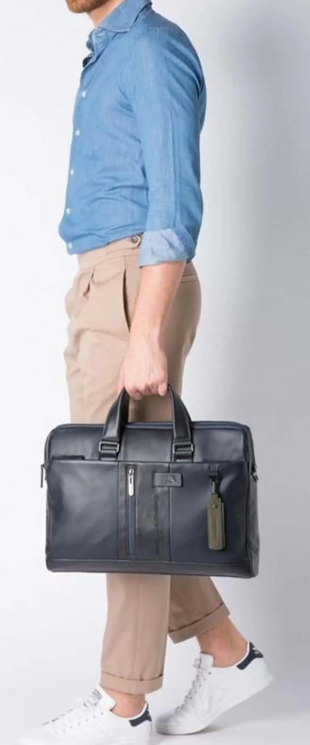 Cartella URBAN, porta PC 15,6", in pelle