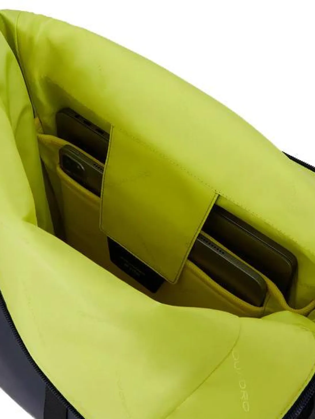 CORNER SPECIALE GOMMATO Zaino roll-top porta pc 15.6"