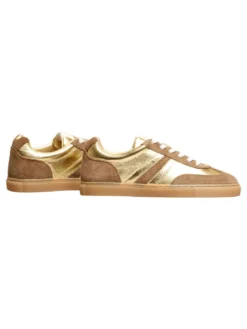 COURT Sneakers