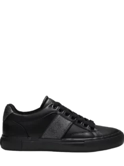 CRIBE Sneakers