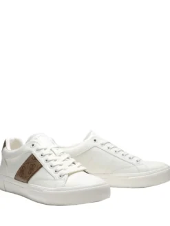 CRIBE Sneakers