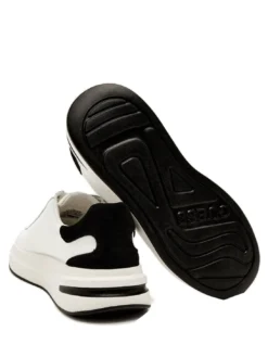 ELBA Sneakers