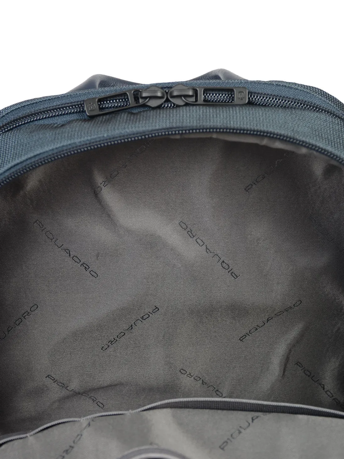 P16 Zaino porta PC fino a 14"