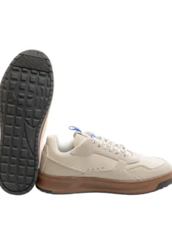 URBAN Sneakers